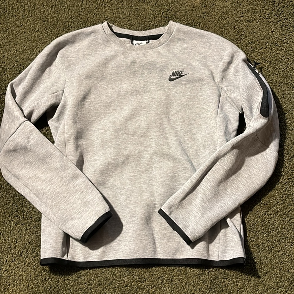 Nike Tech Style Sweater